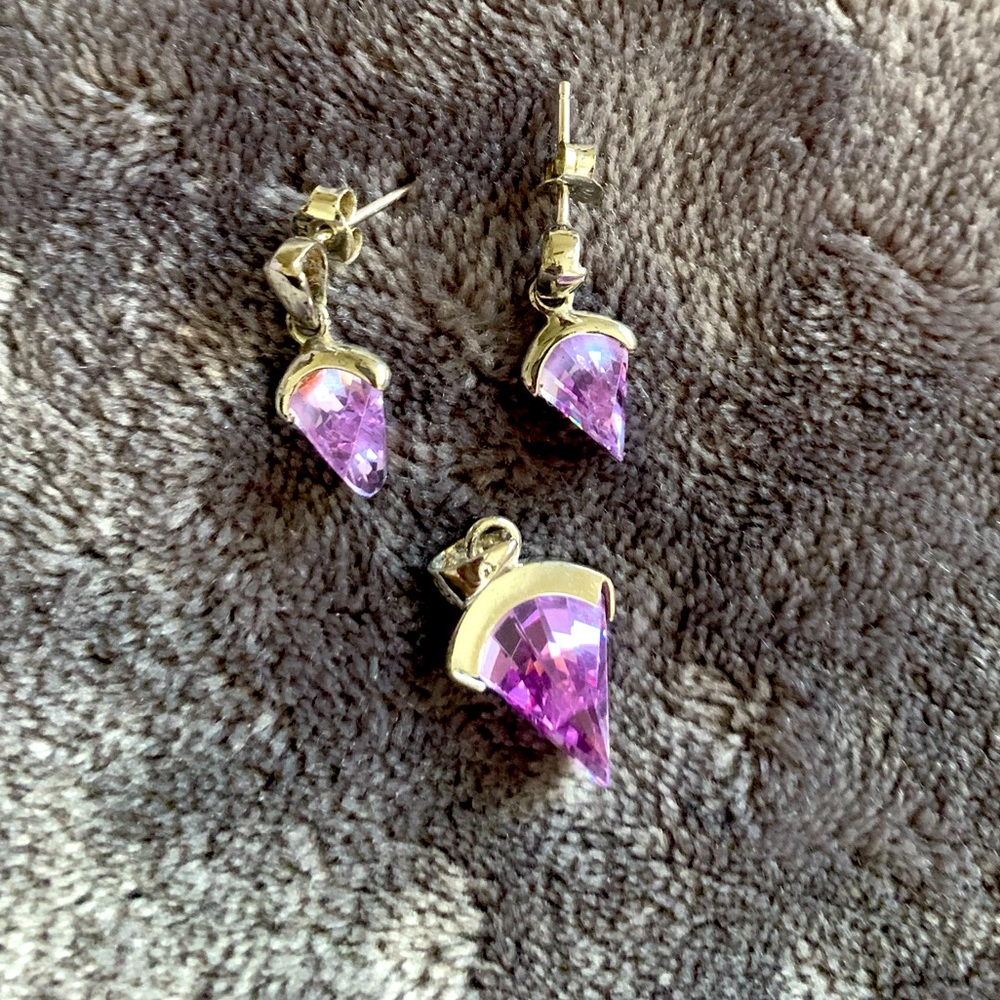 earring and pendant set